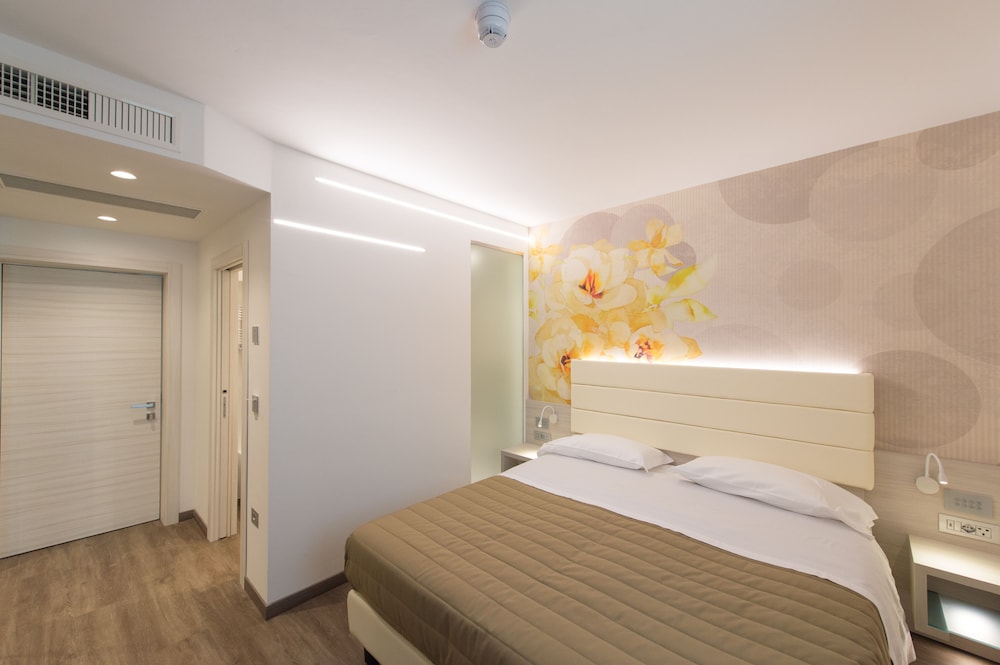 

Napoli - Trentino, Italia - Grand Hotel Liberty