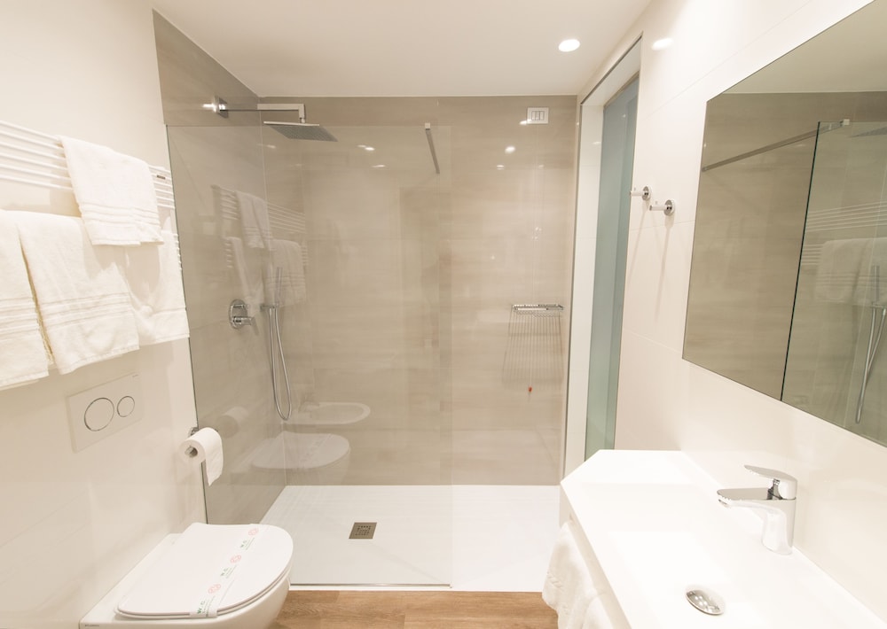 

Brindisi - Limone sul Garda - Grand Hotel Liberty