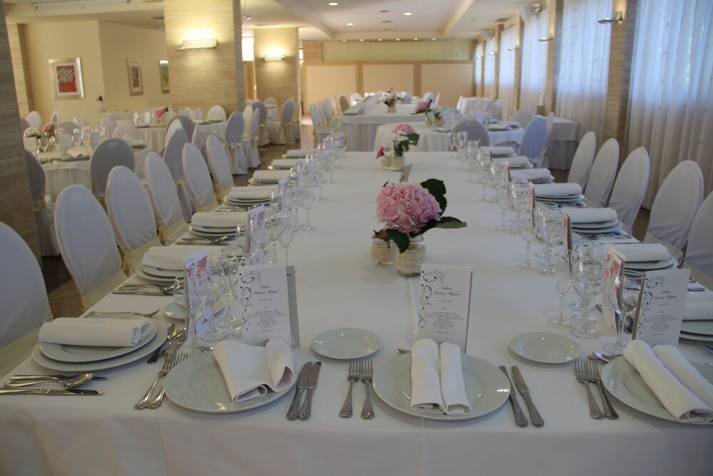 

Milano - Albacete - Hotel Universidad