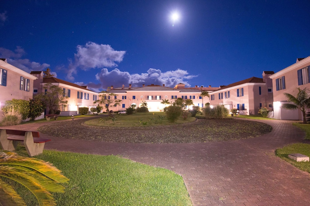 

Firenze - Horta - Azoris Faial Garden – Resort Hotel