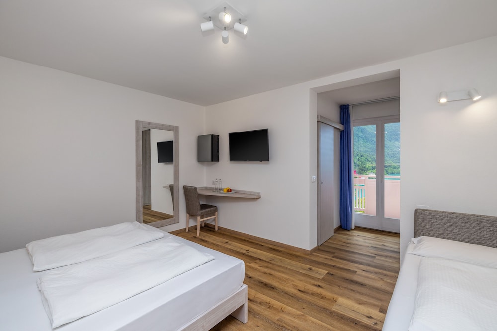 

Cagliari - San Lorenzo in Banale - Hotel Londra Slow Living Molveno
