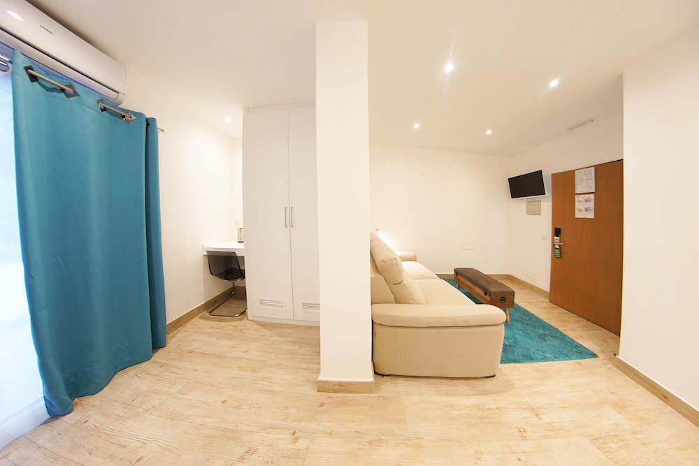 

Roma - Malaga - Hotel Zen Airport