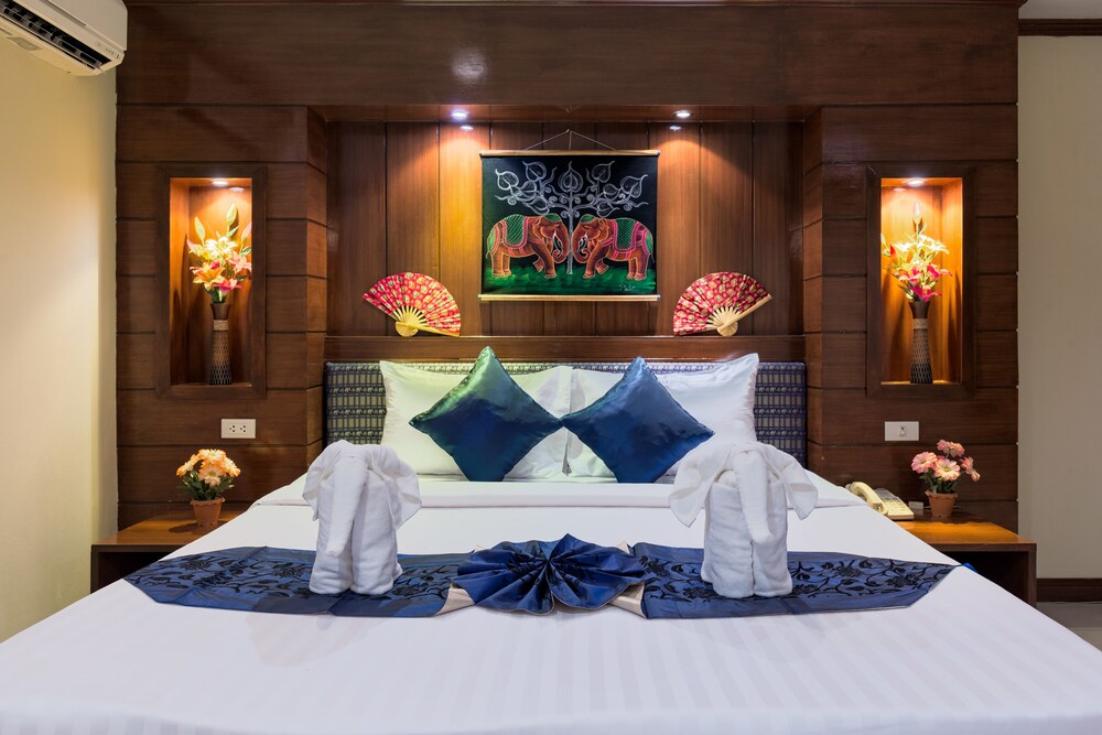 

Napoli - Patong Beach - P R Patong Hotel