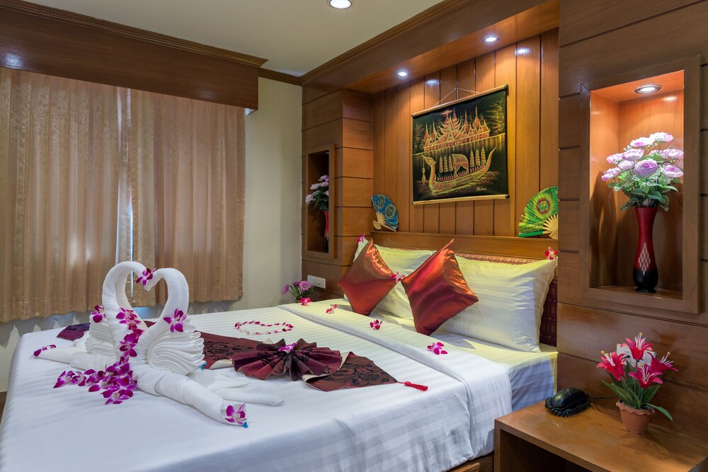 

Firenze - Patong Beach - P R Patong Hotel