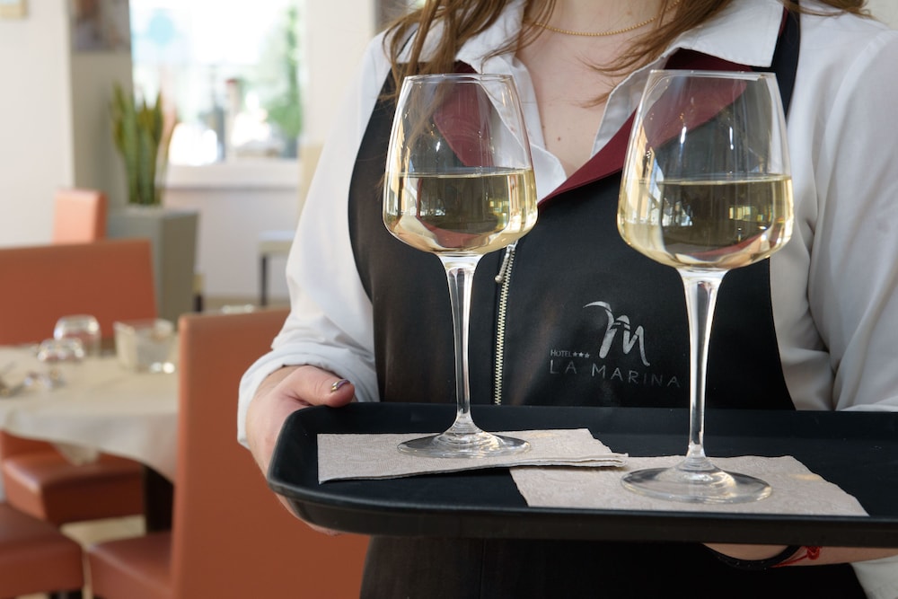 

Napoli - Imperia - Hotel Ristorante La Marina Mhotelsgroup