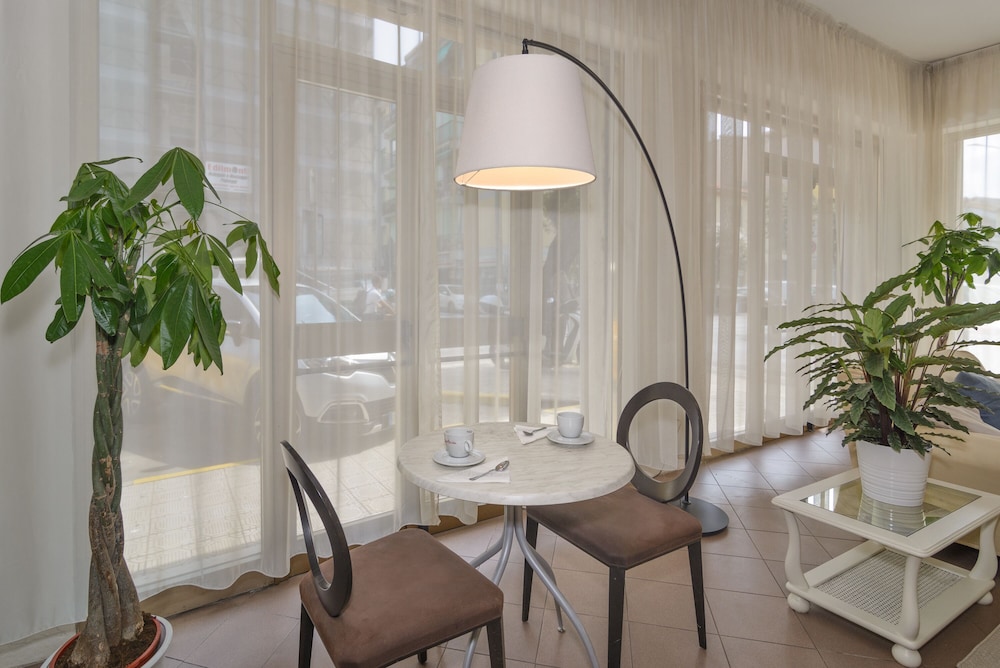 

Roma - Versilia e Costa Toscana, Mare Italia - Hotel Stella d'Italia