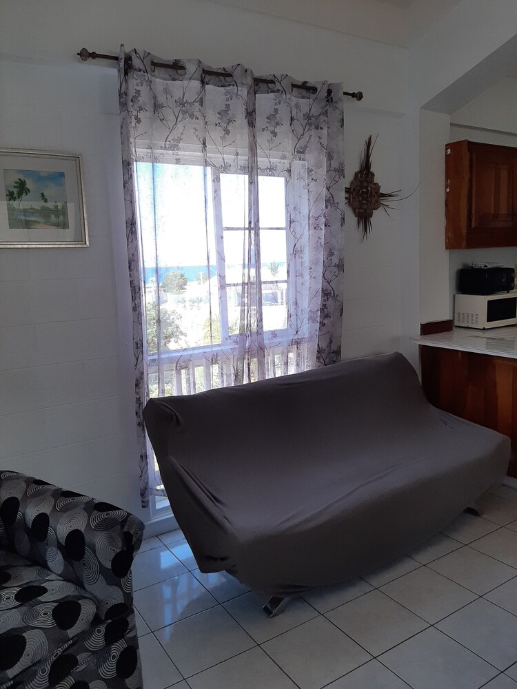 

Bologna - Ocho Rios - Fisherman's Point Apartments