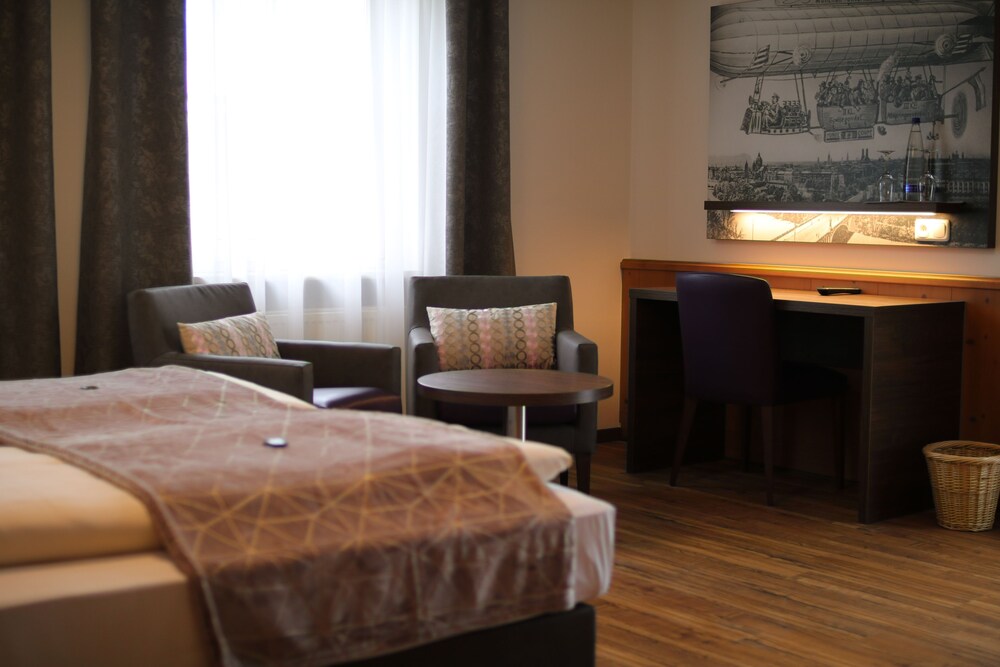 

Brindisi - Hohenbrunn - Boutique Hotel Beckenlehner
