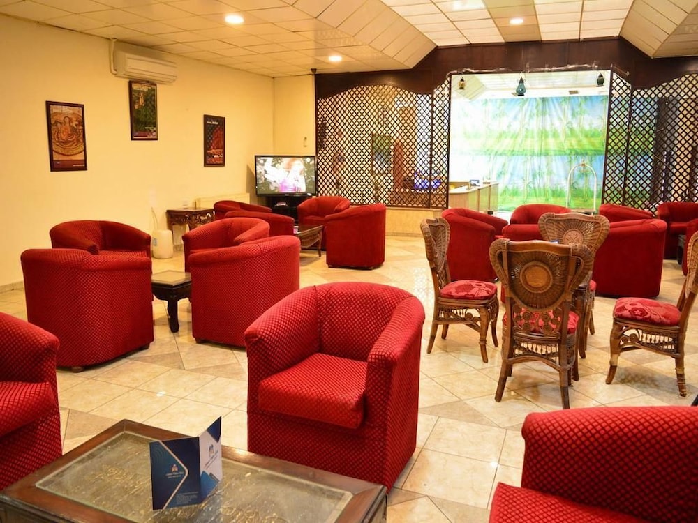 

Bologna - Amman - Amman Palace Hotel