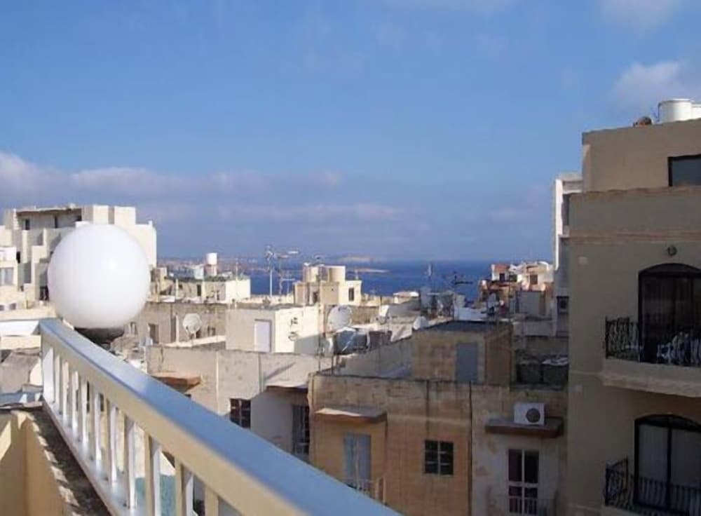 

Catania - Sliema - Cardor Apartments