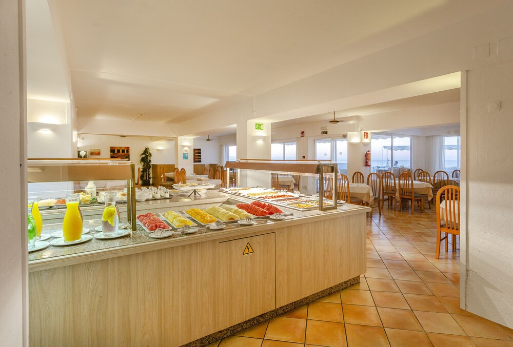 

Bari - Calas de Mallorca - Hotel JS Cape Colom - Adults Only