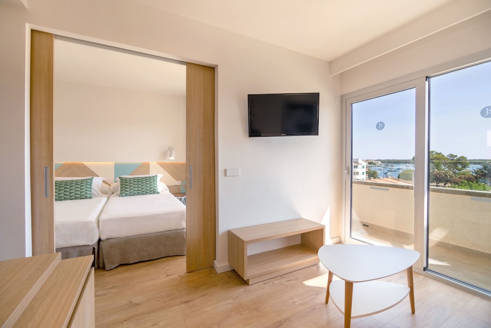 

Venezia - Calas de Mallorca - Hotel JS PortoColom Suites
