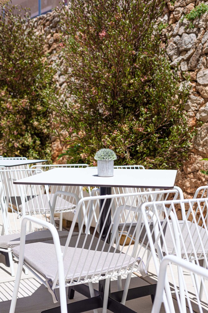 

Napoli - Calas de Mallorca - Hotel JS PortoColom Suites