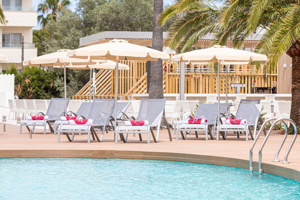 

Roma - Calas de Mallorca - Hotel JS PortoColom Suites