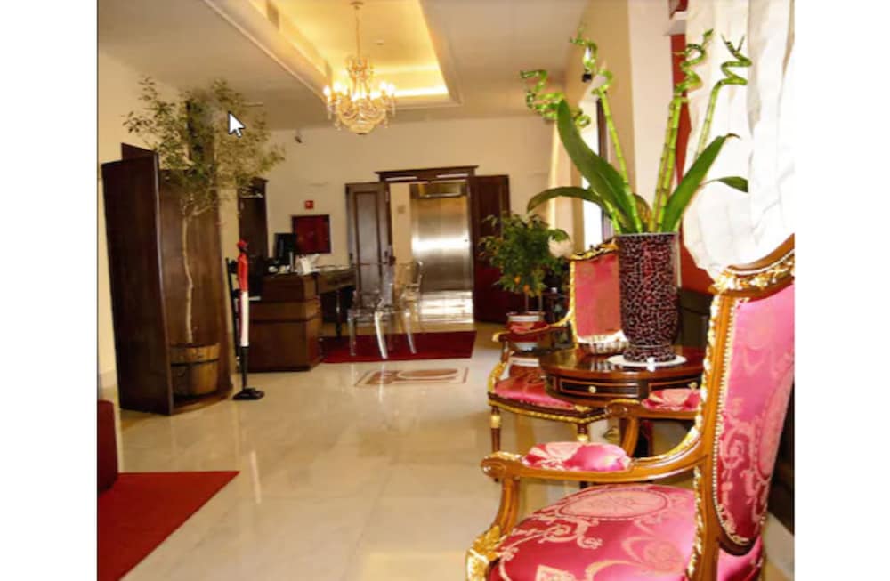 

Milano - Milazzo - La Chicca Palace Hotel