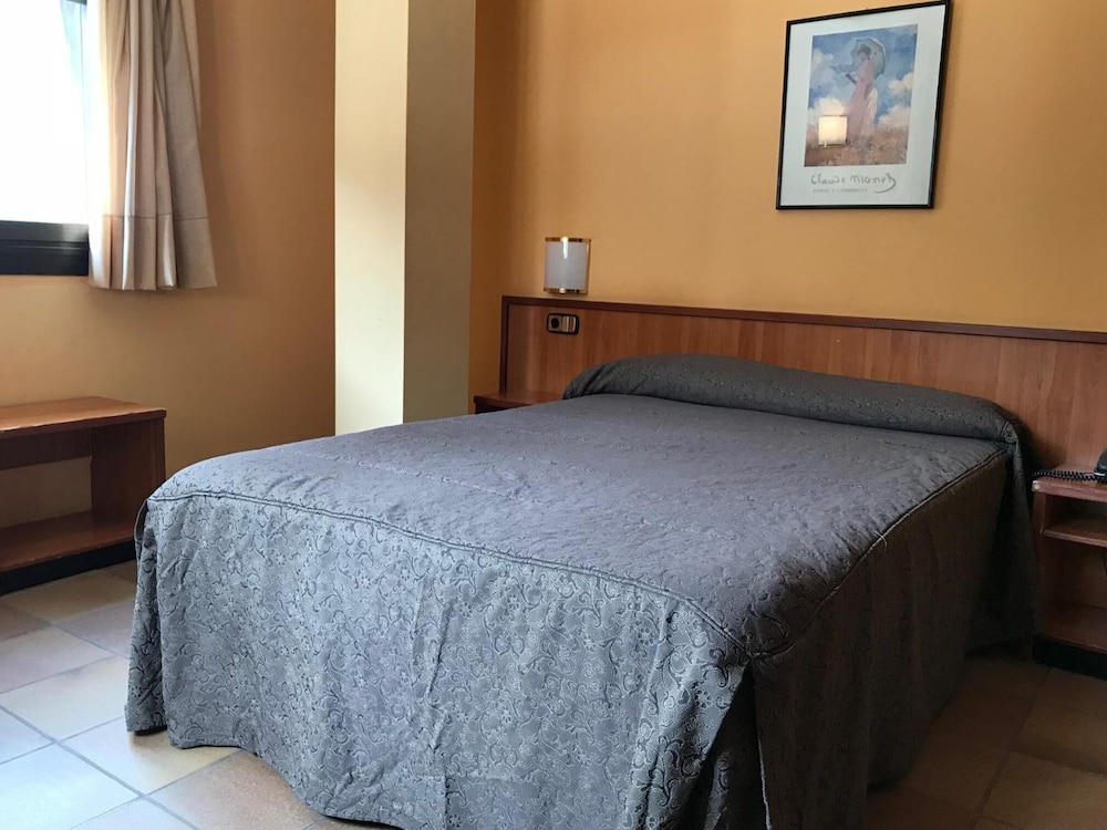 

Pisa - Ransol - Hotel Refugi dels Isards