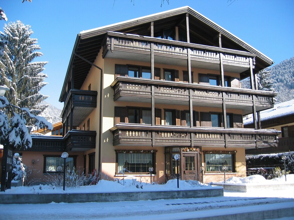 

Bari - Pinzolo - Hotel Binelli