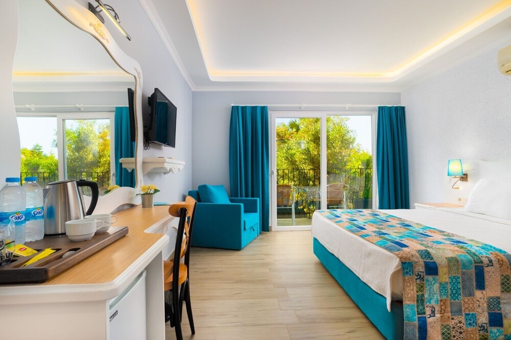 

Milano - Oludeniz - Hotel Karbel Sun