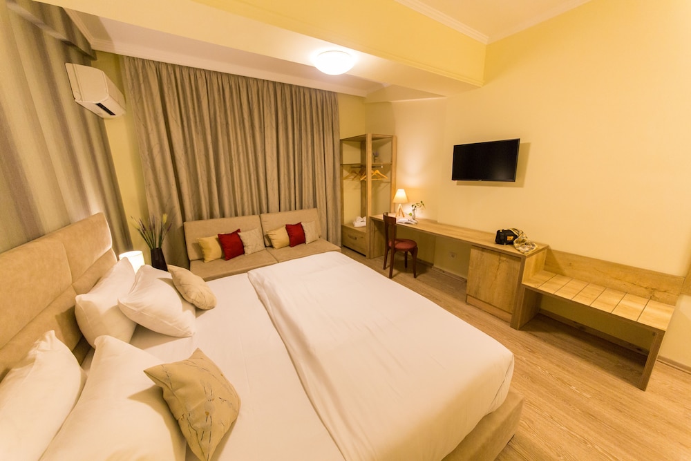 

Venezia - Tirana - Hotel Baron