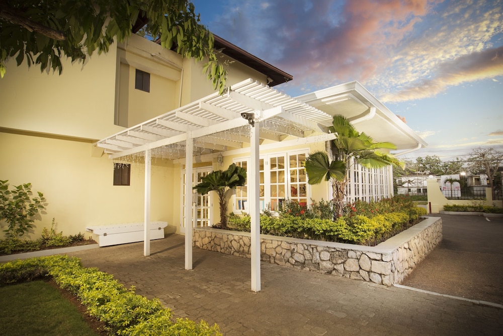 

Roma - Negril - Rooms On The Beach Negril