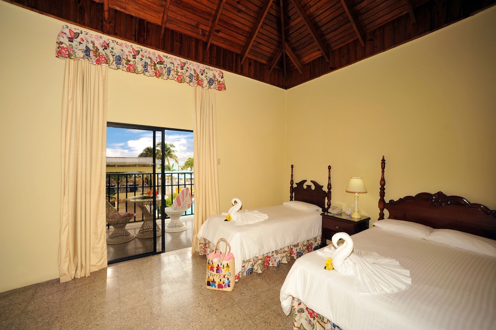 

Venezia - Negril - Rooms On The Beach Negril