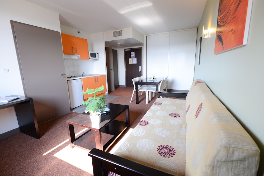 

Roma - Villeurbanne - Residhotel Lyon Lamartine