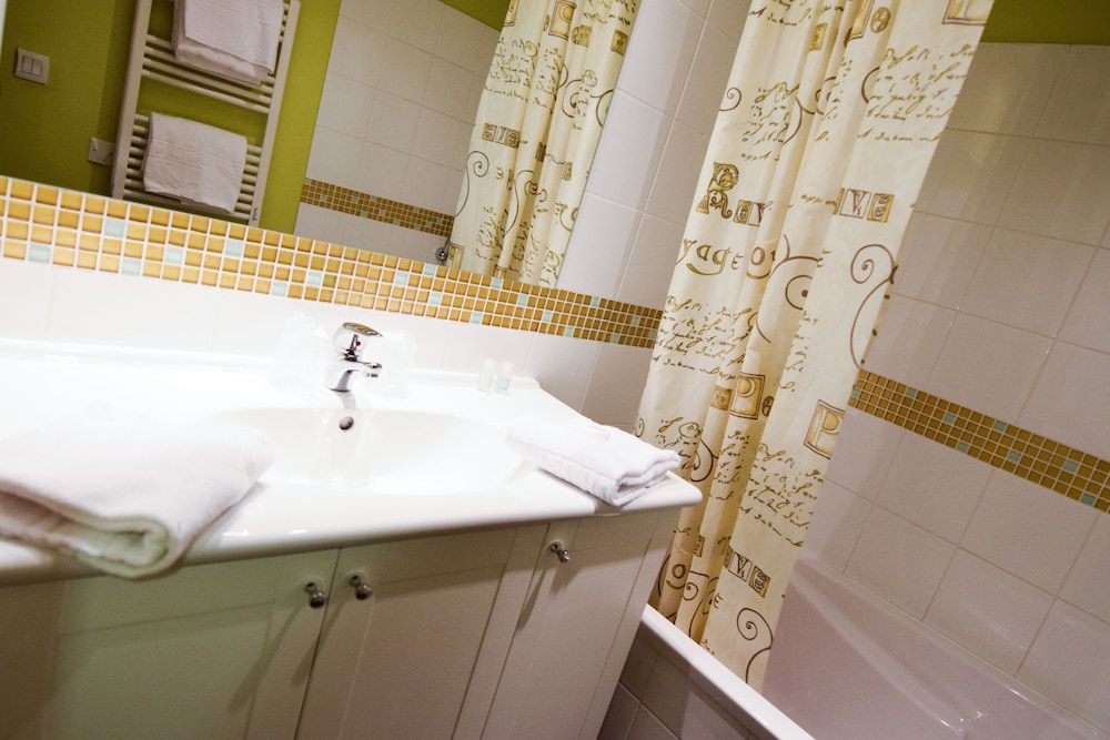 

Venezia - Villeurbanne - Residhotel Lyon Lamartine