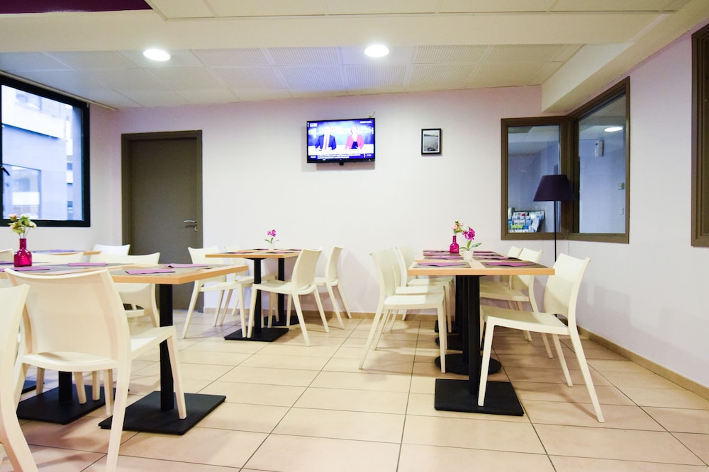 

Bari - Villeurbanne - Residhotel Lyon Lamartine