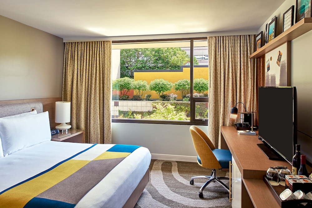 

Roma - Portland (OR) - The Hotel Zags Portland