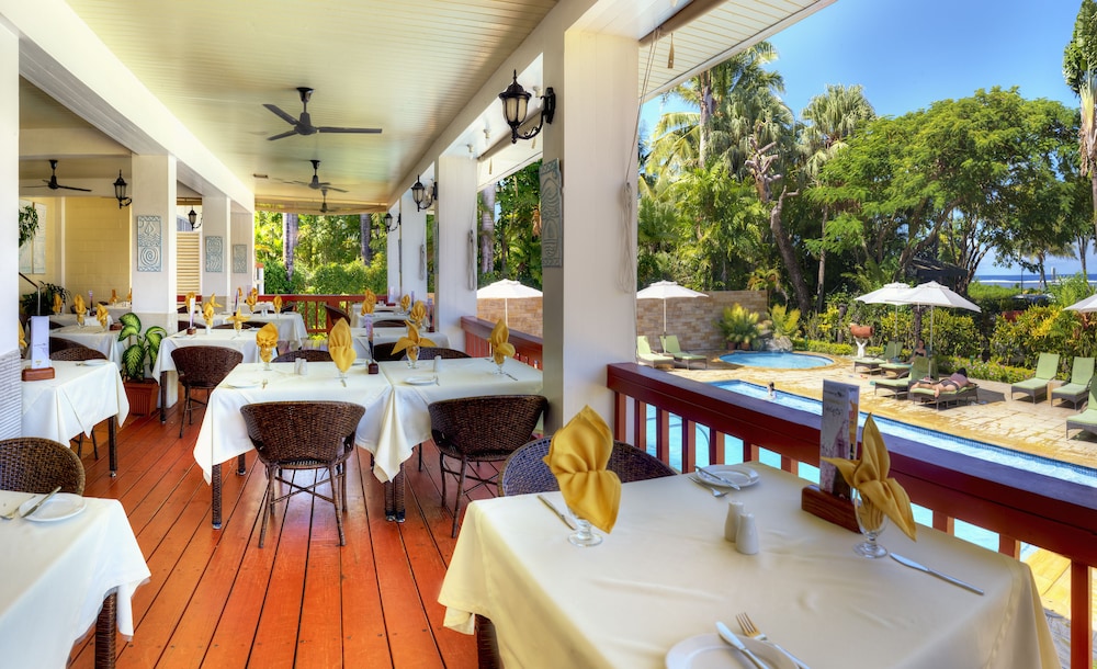 

Roma - Sigatoka - Bedarra Beach Inn