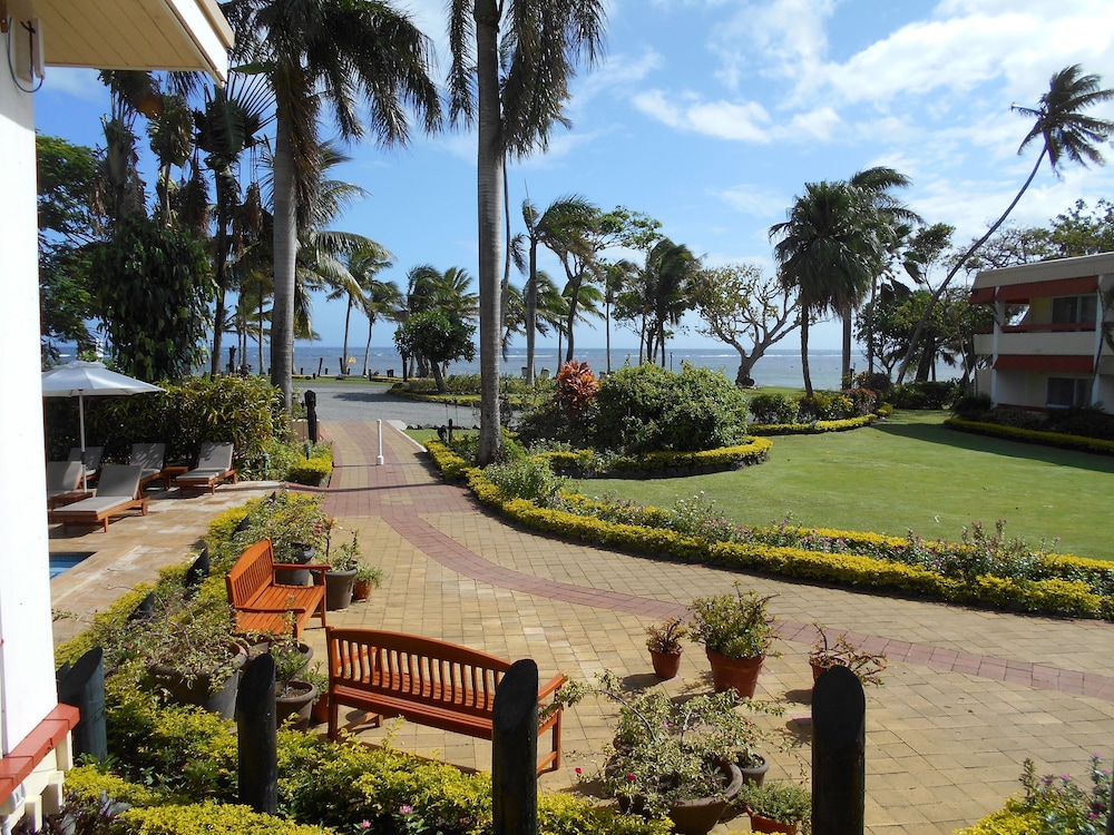 

Milano - Sigatoka - Bedarra Beach Inn