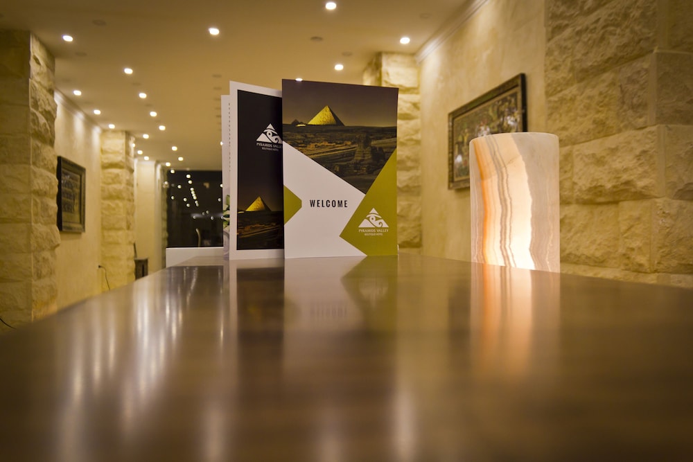 

Milano - Il Cairo - Pyramids Valley Boutique Hotel