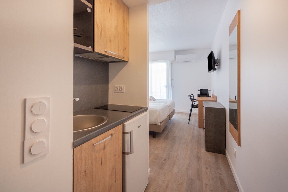 

Roma - Le Cannet - Residhotel Les Coralynes