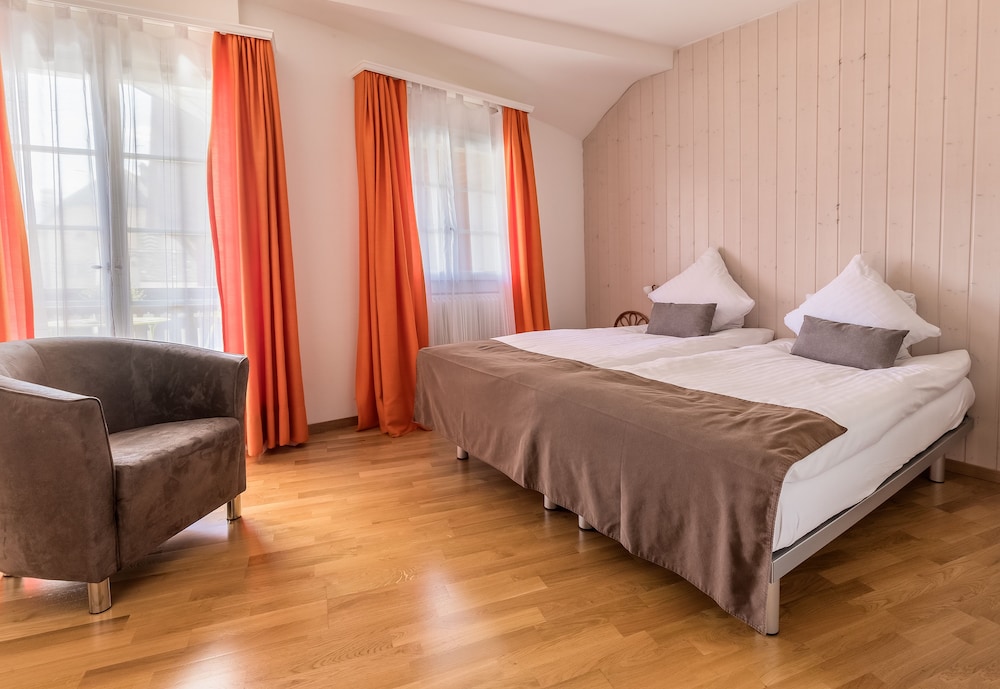 

Roma - Montreux - Hotel de la Place