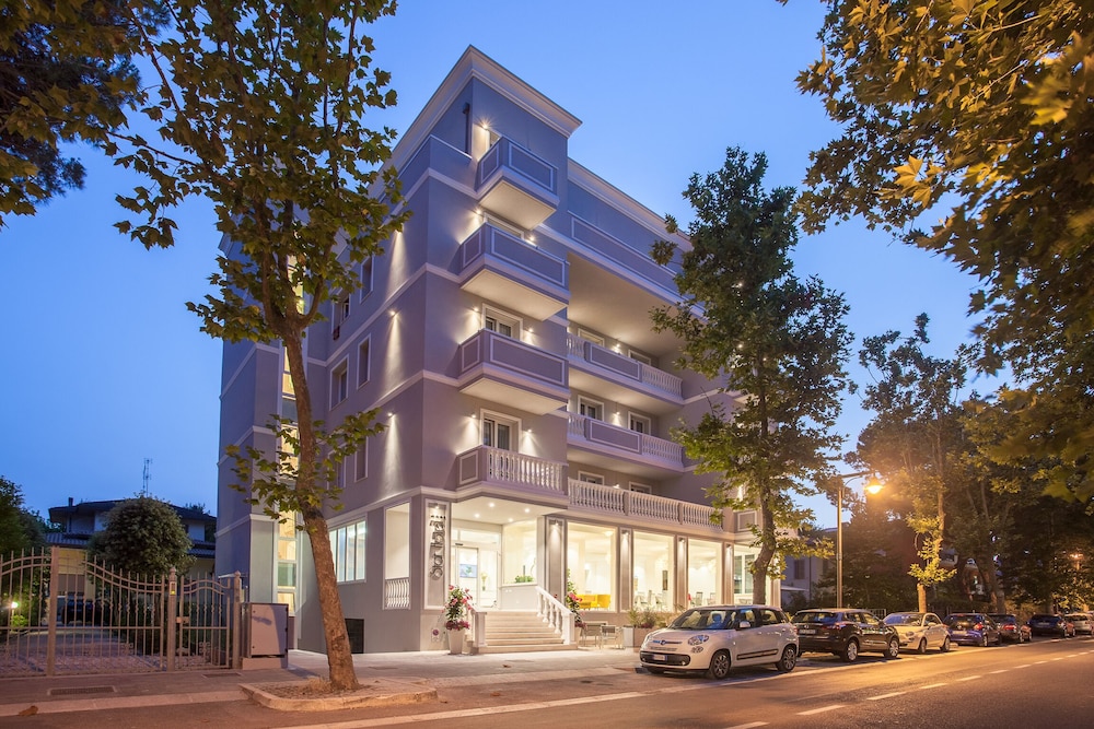 

Milano - Cesenatico - Hotel Star