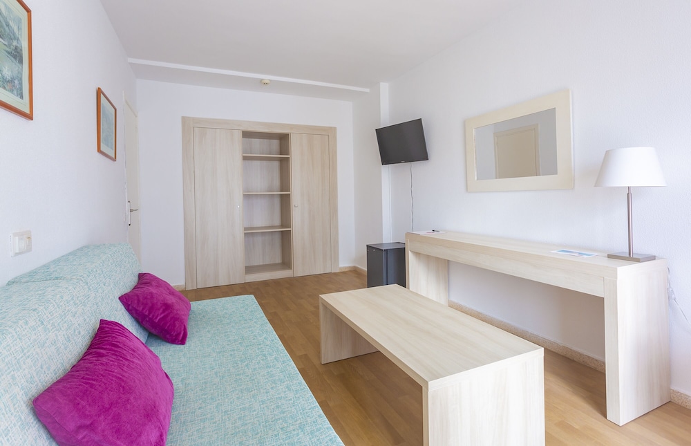 

Bologna - Santa Margalida - Hotel JS Sol de Can Picafort - Adults Only