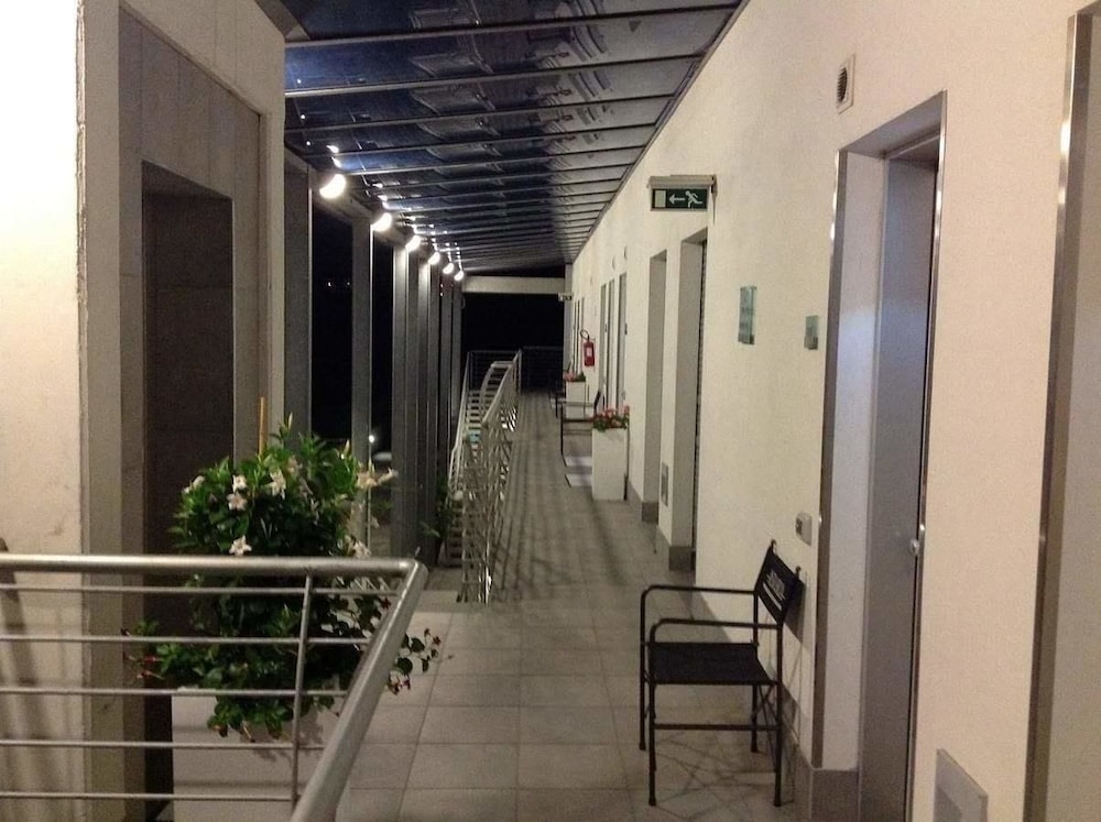 

Milano - Pescara - Hotel Bed&Business