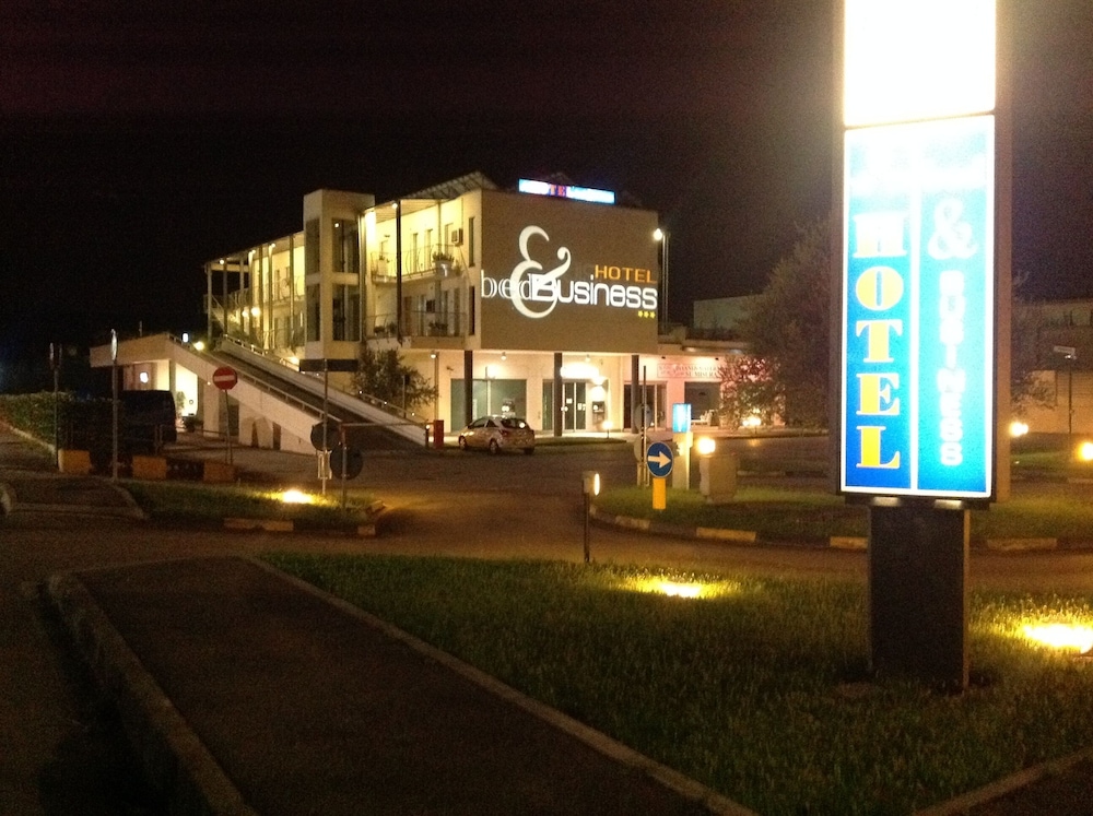 

Milano - Pescara - Hotel Bed&Business