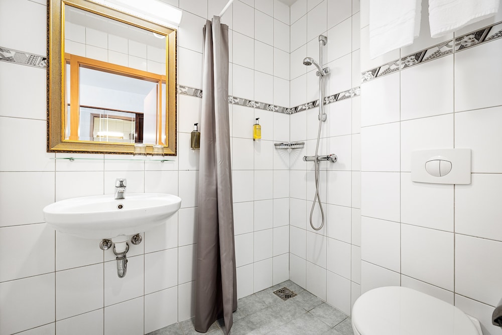 

Bologna - Islanda - Hotel Ísland - Comfort