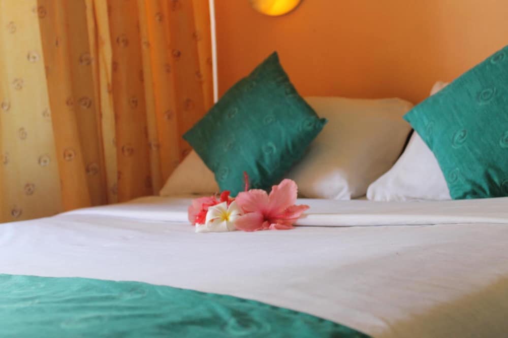 

Bologna - Shanzu - Sun N Sand Beach Resort