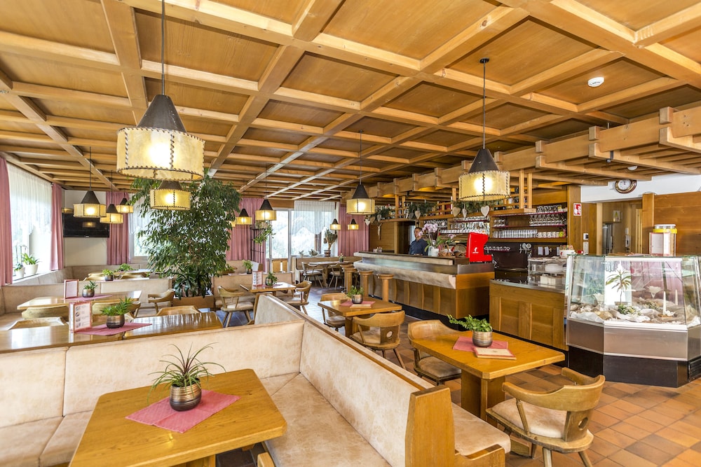 

Lamezia Terme - Badia, Trentino-Alto Adigio - Hotel Alpenrose Dolomites