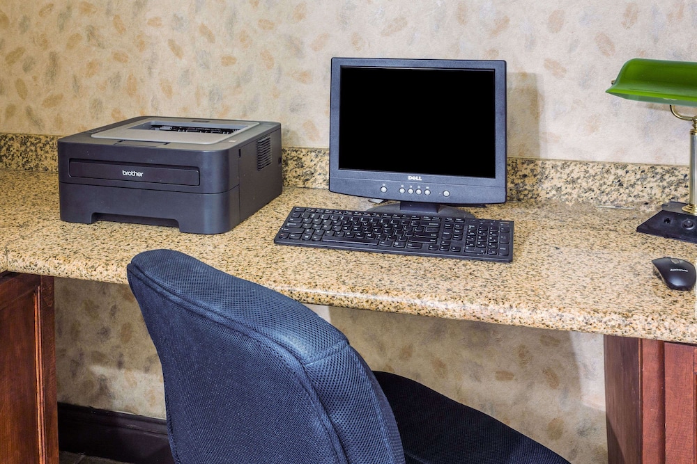 

Milano - Vancouver - Days Inn & Suites By Wyndham Vancouver