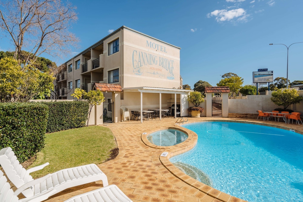 

Milano - Perth - Canning Bridge Auto Lodge