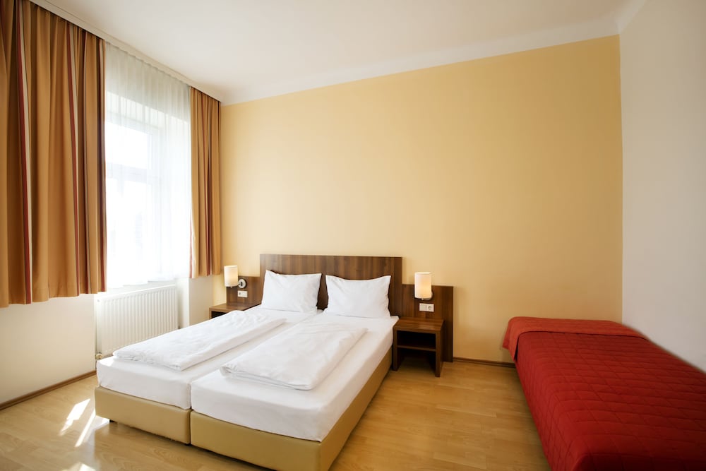 

Ancona - Vienna, Aeroporto Internazionale di Vienna - Hahn Hotel Vienna