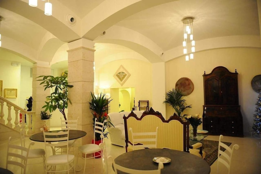 

Milano - Giffoni Valle Piana - Albergo Le Dodici Lune
