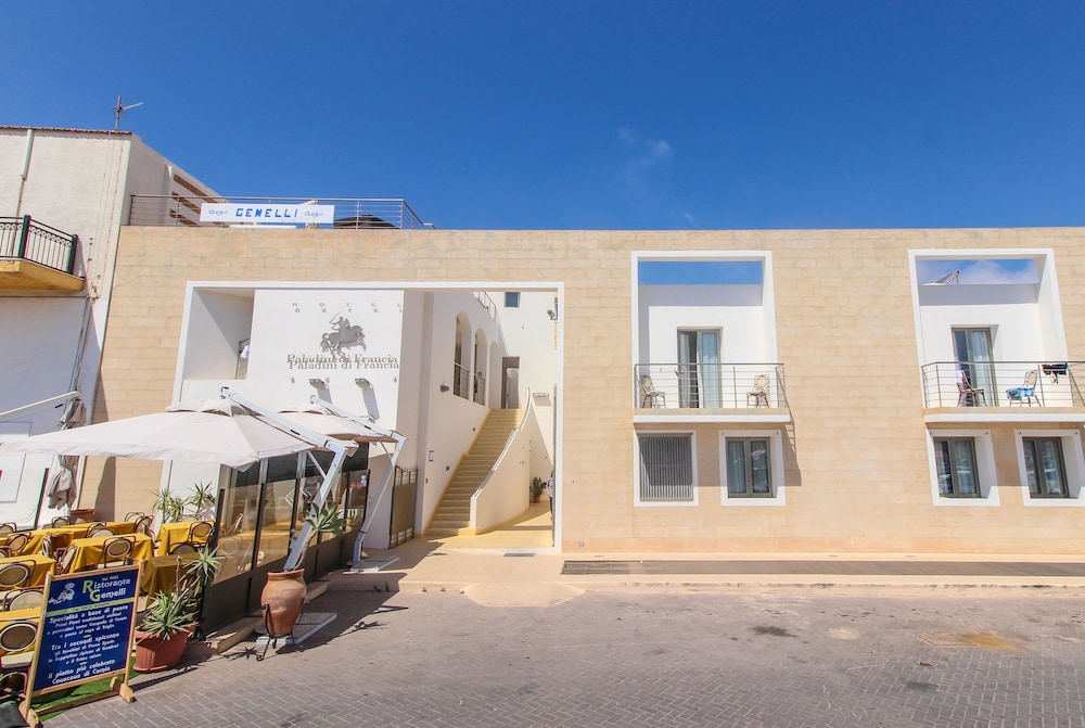 

Venezia - Lampedusa - Hotel Paladini di Francia