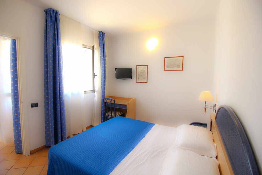 

Verona - Lampedusa - Hotel Paladini di Francia