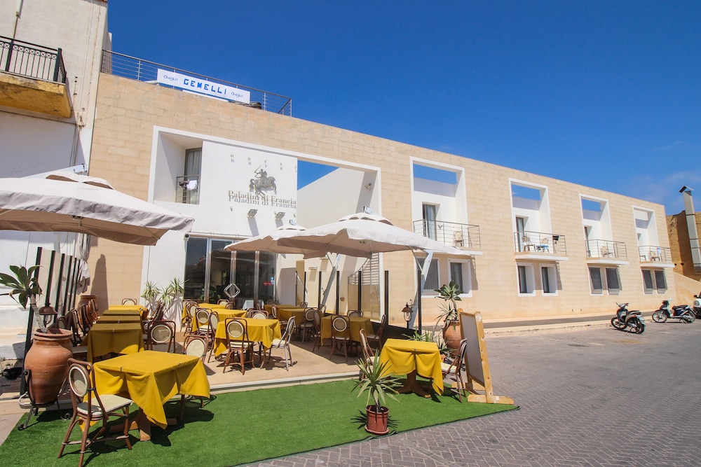 

Forlì - Lampedusa - Hotel Paladini di Francia
