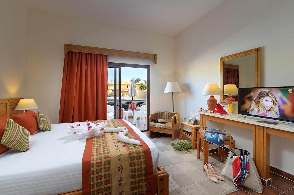 

Bologna - Port Ghalib - Three Corners Fayrouz Plaza Beach Resort