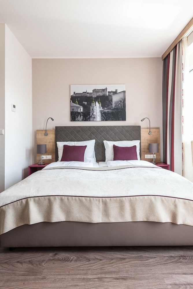 

Milano - Salisburgo - HOTEL max70